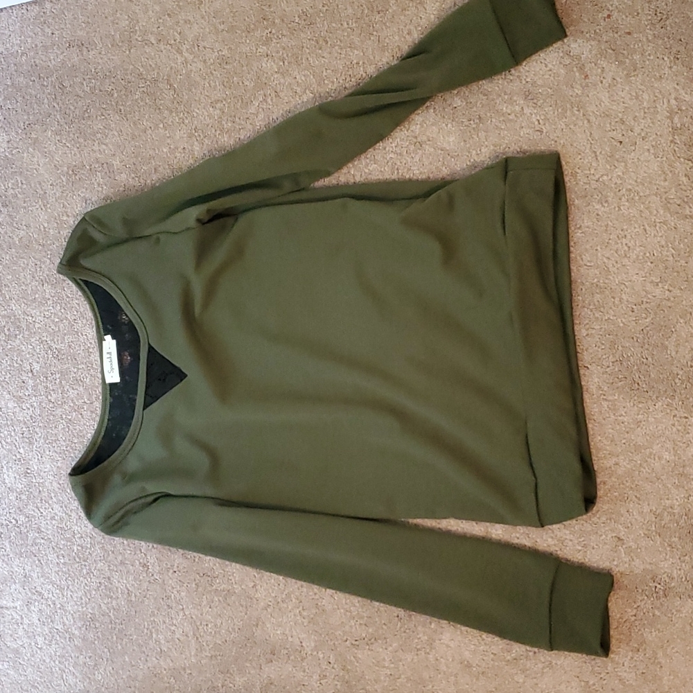 Long sleeve shirt
